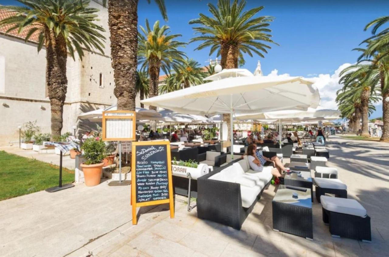 Apartments Villa Golden View Trogir Exterior foto